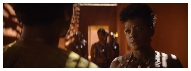 北美|观众好评度99%,首周末票房破1.3亿,北美又出了一部生猛R级新片