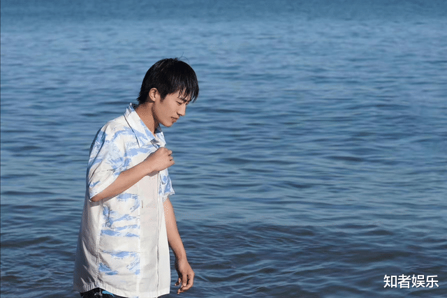 易烊千玺|张开泰出道6年，搭档张楚寒后才出圈，酷似易烊千玺未必是优势？