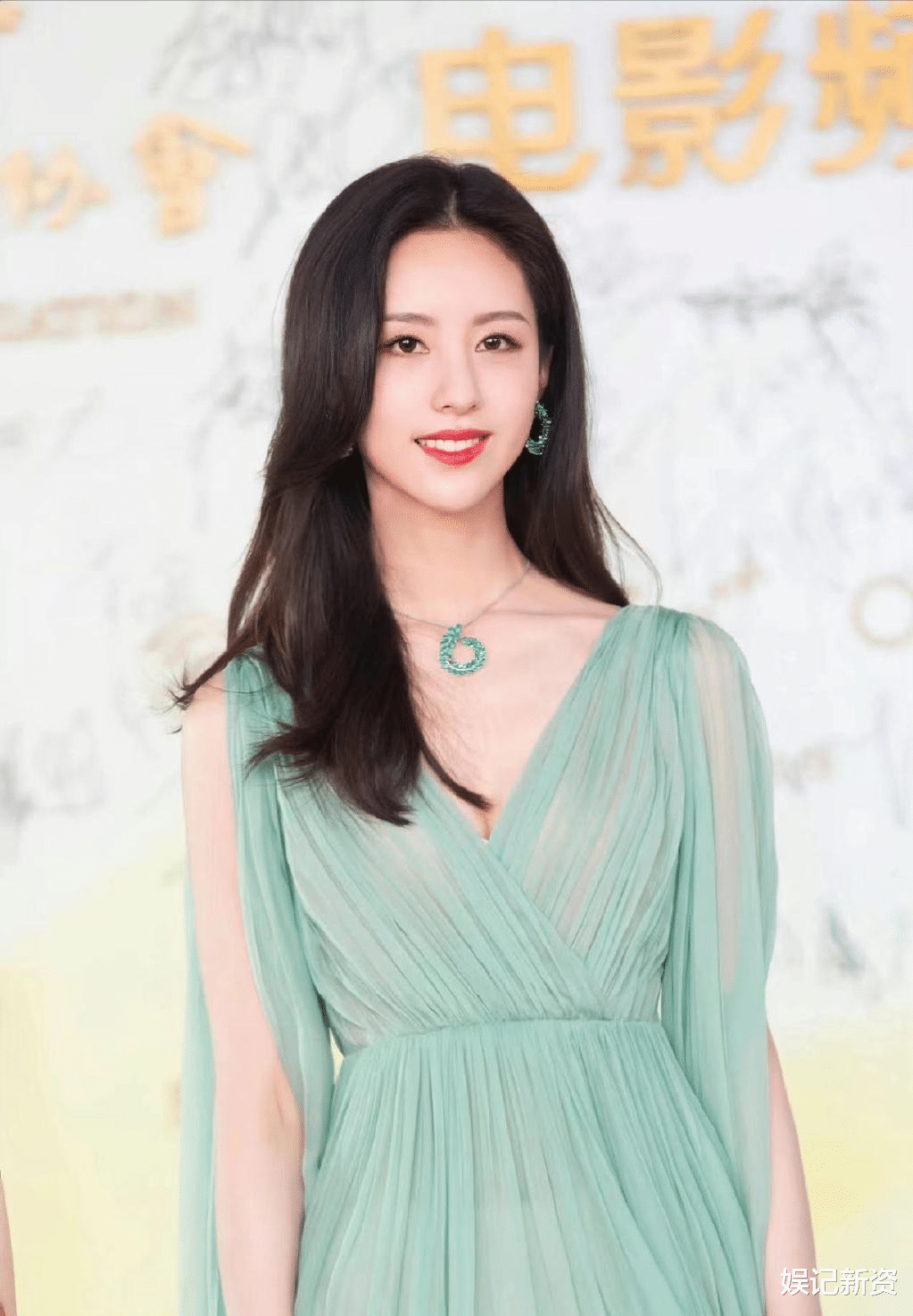 于正|汪汐潮疑似恋情告吹？于正在汪汐潮评论区留言，疑似暗讽女方