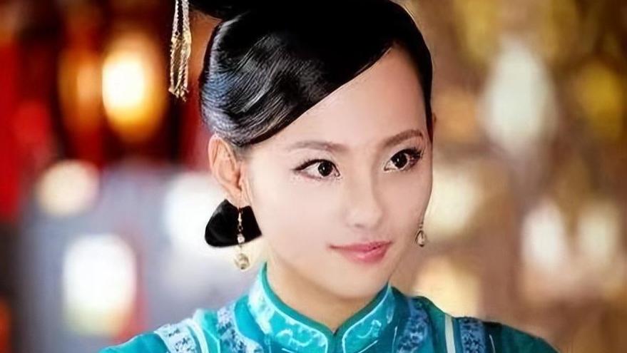 张嘉倪|结婚8年等不来婚礼，生两子却不被婆家认可，张嘉倪当真幸福？