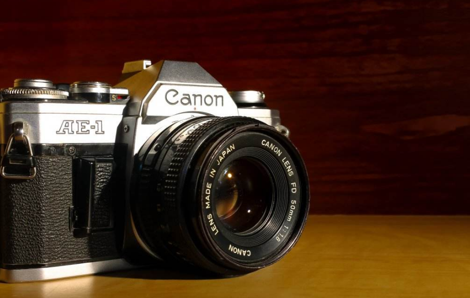 磁悬浮|佳能已经宣布,不再开发EF卡口镜头,转向开发RF口镜头