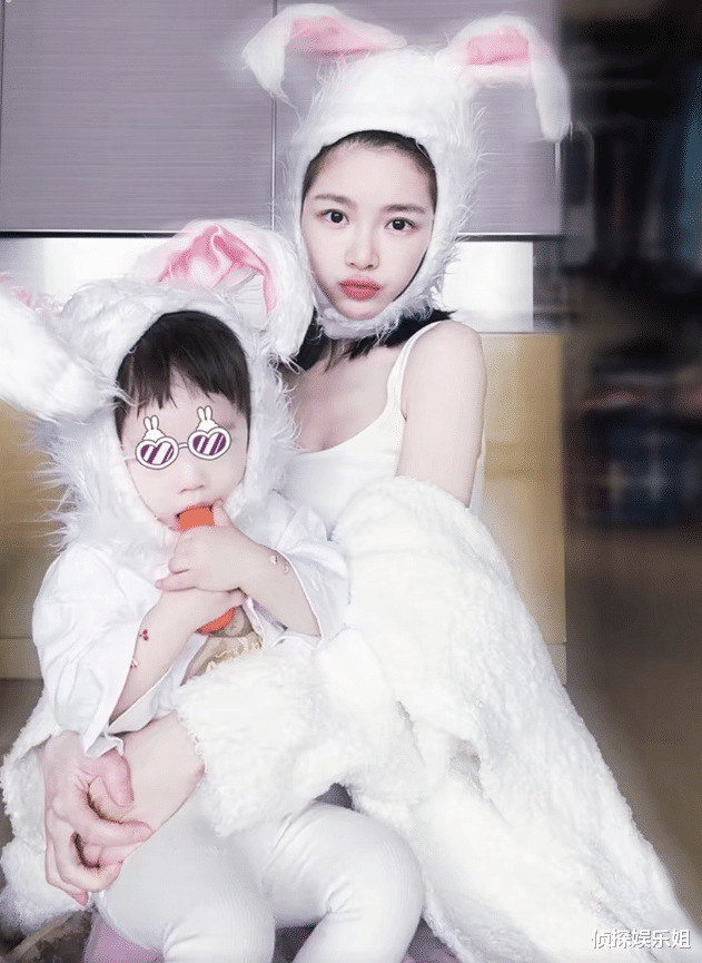 王灿|杜淳老婆否认怀二胎，女儿被指像奶奶，王灿忙夸婆婆年轻时漂亮