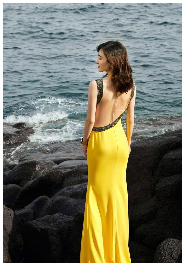 王丽坤|曝王丽坤老公疑似被抓,高调为女方买豪车豪宅,涉及赃款或被追缴