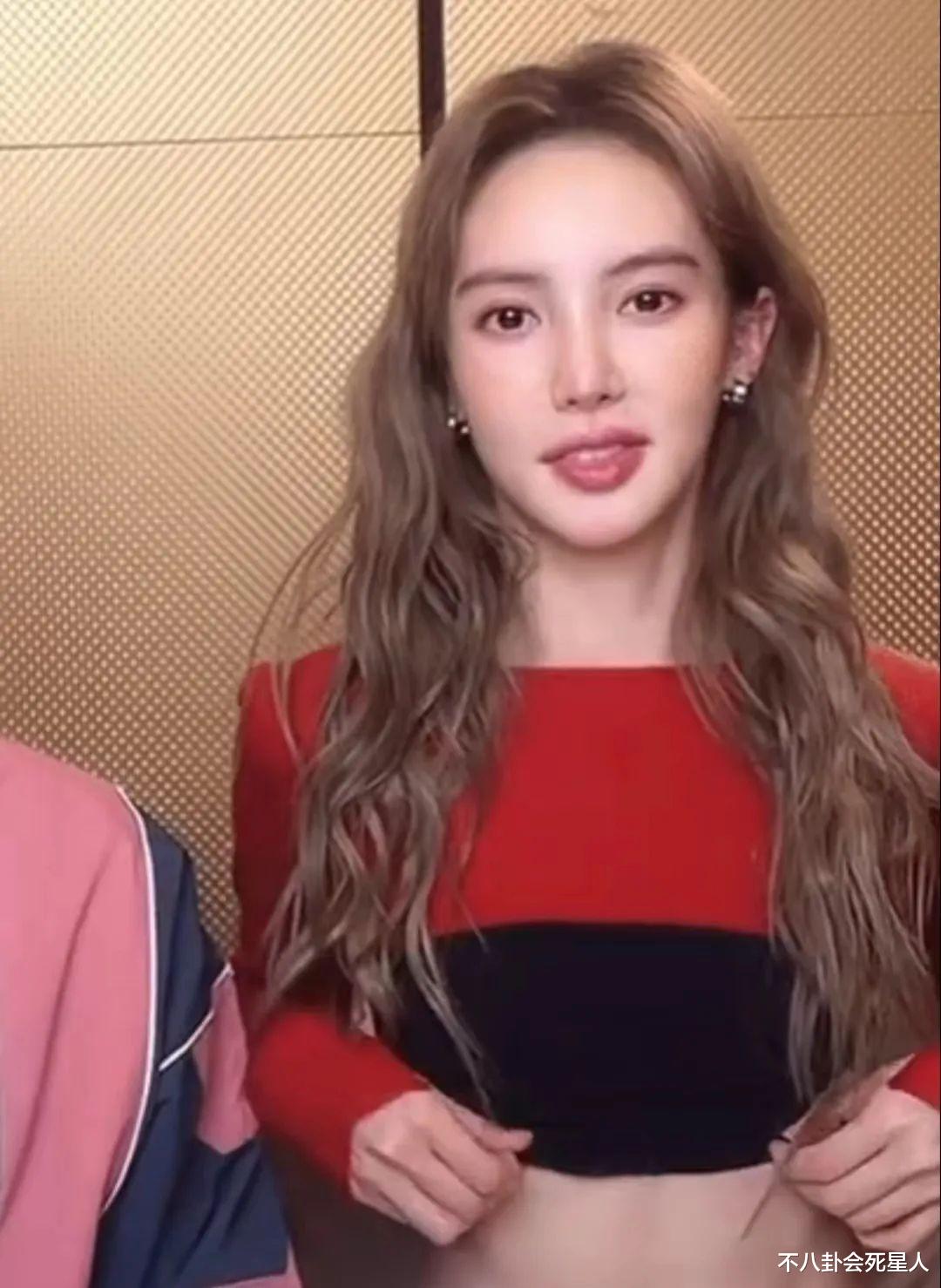 迪丽热巴|显老、浮肿、僵硬，看完这6位明星的特写照片，我不焦虑了