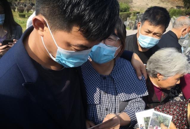 2022年,男子被拐31年回家,发现母亲患癌离世,两人曾是微信好友