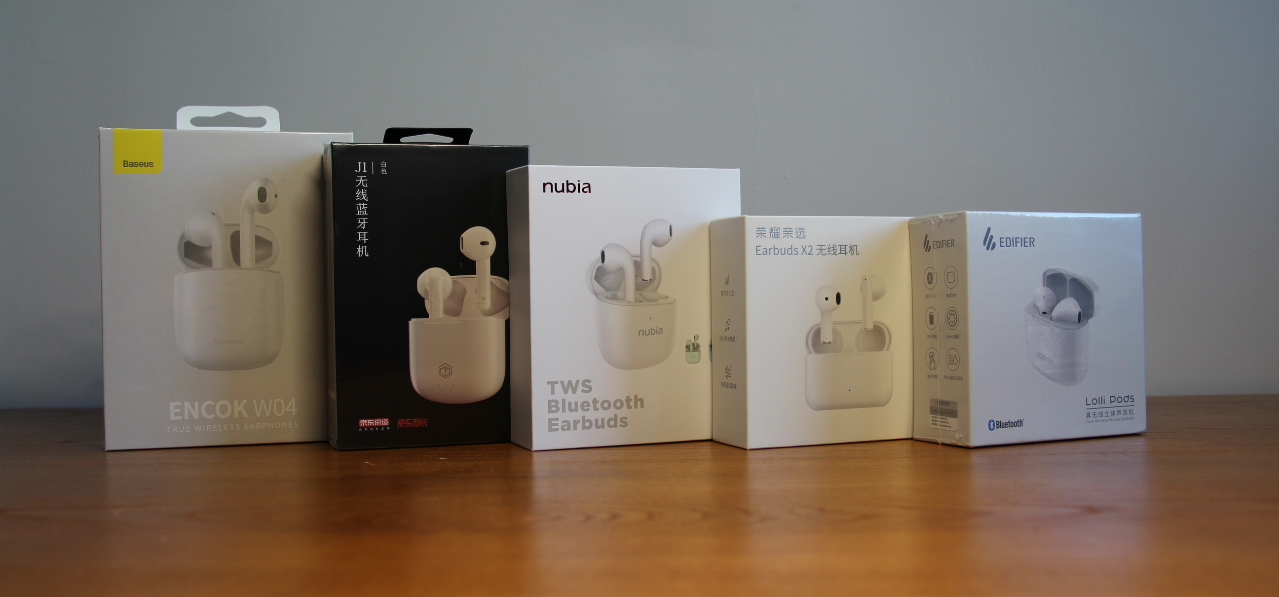 蓝牙耳机|百元TWS蓝牙耳机大乱斗，这五款半入耳式耳机哪家强？