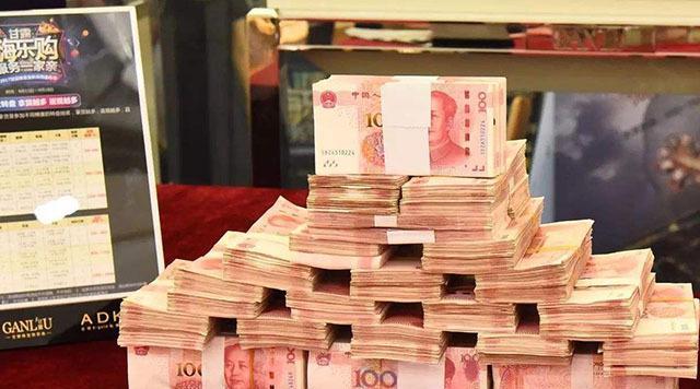 |100元纸币“真香”了?收藏价值一涨再涨,你家里还有多少张?