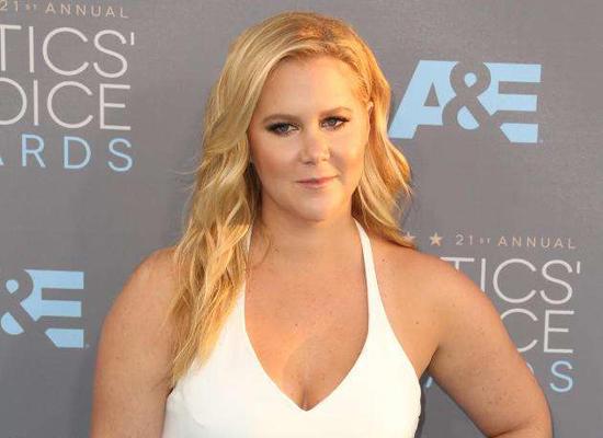 抽脂|外国女星艾米·舒默抽脂减肥，并在采访中大方公开，真实不隐瞒