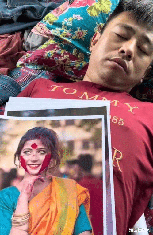 女孩|印度“油彩女孩”近照曝光，和刘墉拍情侣写真，网友：眼里没光了