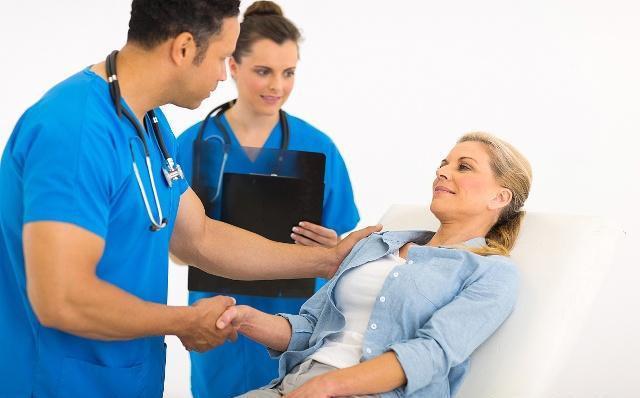 医生|35岁女子取出近3000颗“胆结石”，医生：此坏习惯可能很多人都有