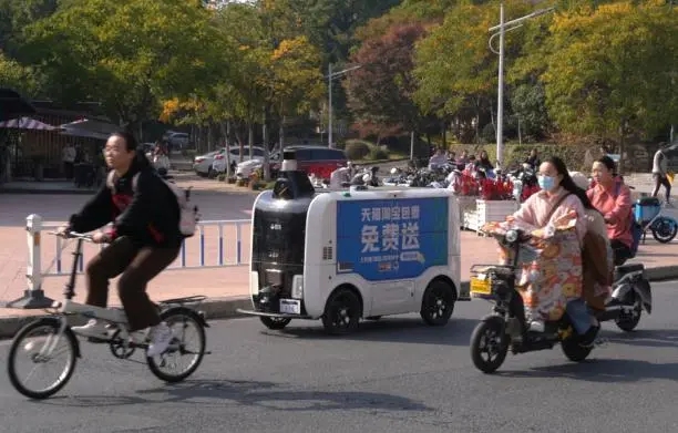 互联网时代|云技术双十一上线，阿里巴巴成本同比节省8%