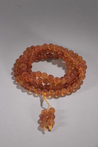 |清代-天然金珀圆雕团寿108佛珠