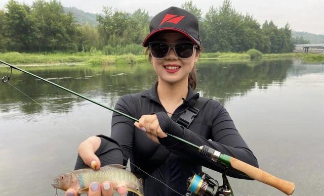 鲢鳙|路亚远投入门篇,只要做到这四点,新手也能轻轻松松五六十米