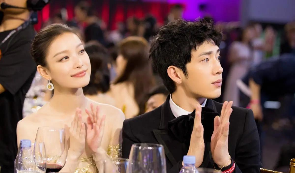 井柏然|井柏然:满月就被抛弃,靠奶奶捡破烂长大,出名却是为了什么?