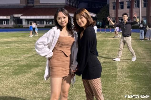 梧桐妹|继父难当!17岁梧桐妹晒热辣自拍,修杰楷苦劝被怼,贾静雯变脸