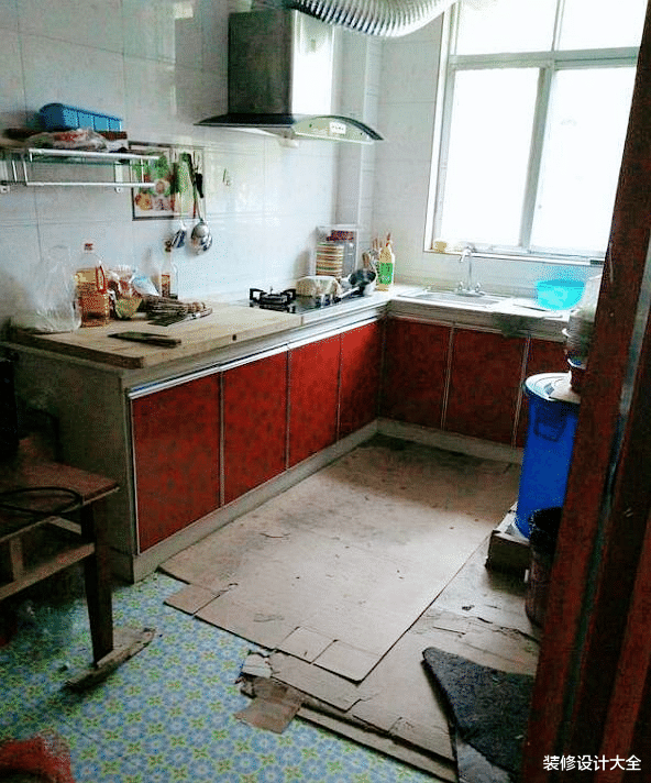 公婆进城跟我们同住,花30万装好的新房变成农村房,我快要哭了!