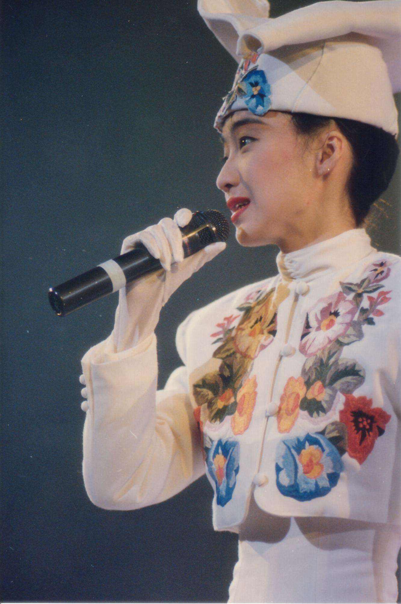 陈慧娴|经过了《千夕之战》之后，陈慧娴和梅艳芳这两位歌星都受到了重创！