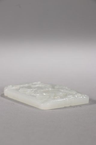 文玩|清-和田玉麒麟送书文玩牌