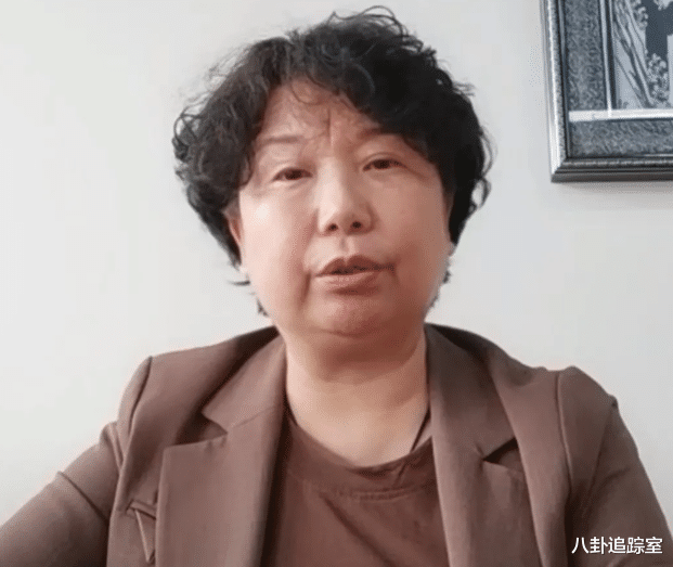 许敏|许敏上诉！老杜直播回应6点质疑，脸色憔悴声音嘶哑，网友：慌了