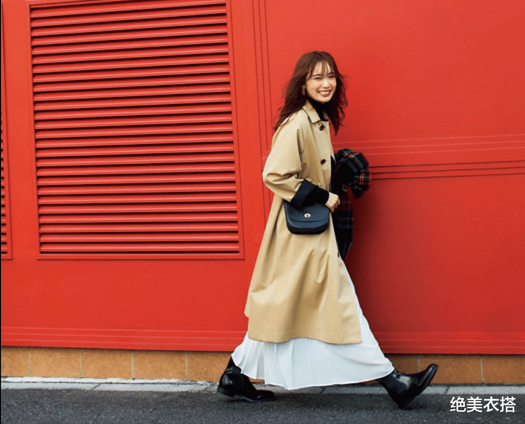 终于不再盲目了!秋天必穿的5件单品,为什么是它们?