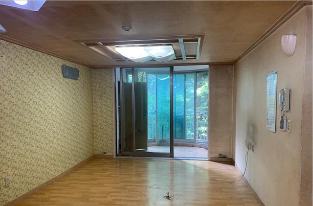 人生第一套房，80刚需成就温馨婚房，追求极简生活，耐看又舒适