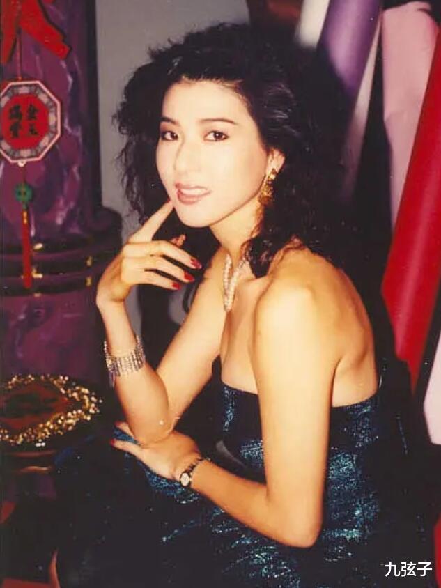 小三|不傍大款、不做小三,“风月女星”邱月清的清醒让人刮目相看