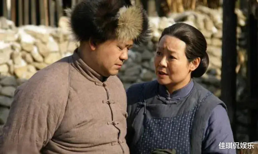 萨日娜|“人间慈母”萨日娜惊艳亮相,这次终于不负众望,入围金鹰奖最佳女配角