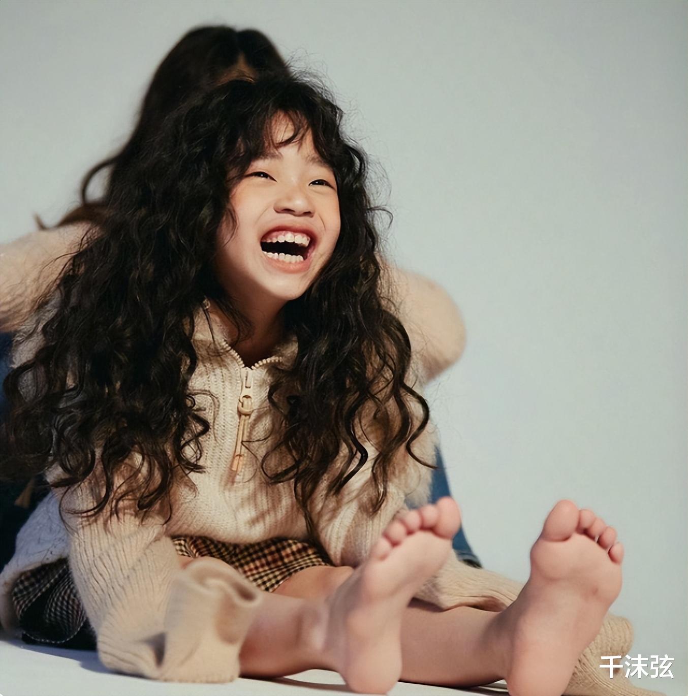 小S|小S8岁女儿被曝欺负同学，点名要求对方陪玩，在家不尊重长辈