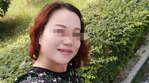隔壁女寡妇深夜看“不雅视频”时声音太大，男子一时冲动强行闯入，最终自食恶果
