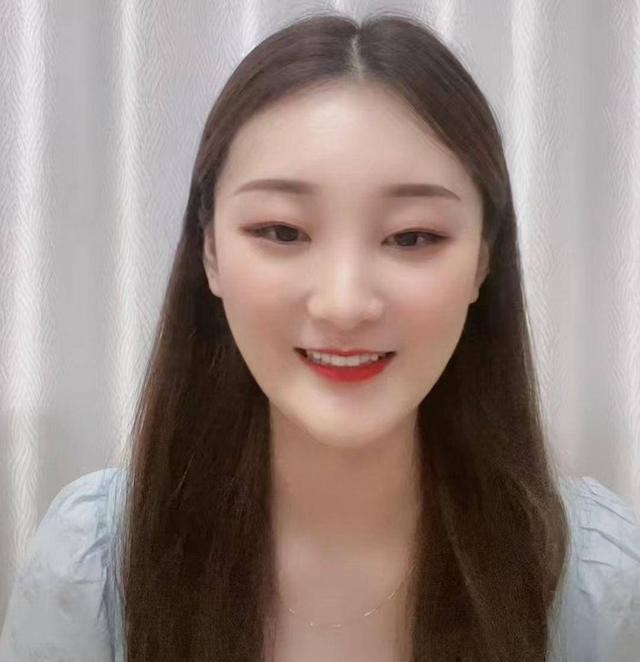 陈亚男|不满直播被关，陈亚男再次直播，网友：心真大