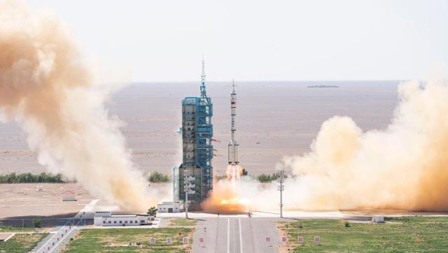 神舟十四发射圆满成功!航天员有“神秘任务”,要干三件大事