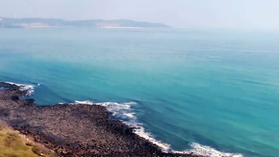 都知道海水中含有盐分,为何海上的冰却是淡的?
