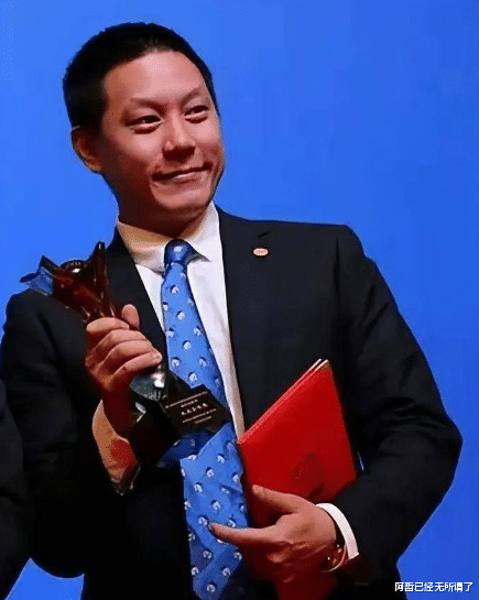 蔡衍明|“旺旺之父”蔡衍明:7女侍一夫同住一屋,子女成群却单身未婚?