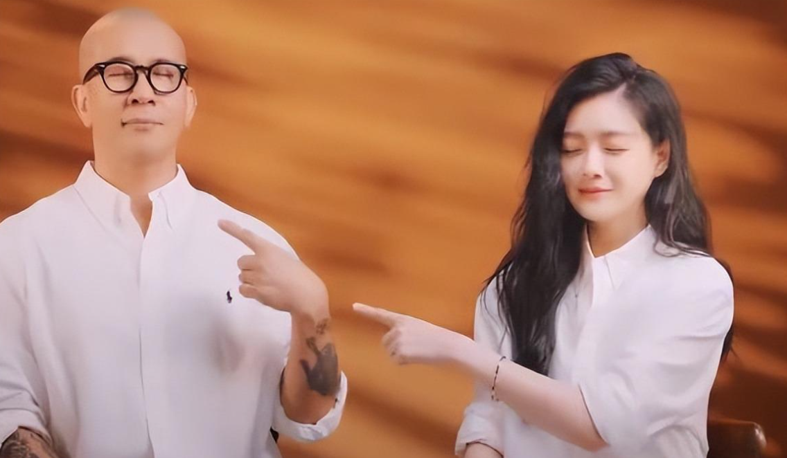 大S|大S穿宽松衣服聚餐被质疑已怀孕,好友发文后又连忙删除