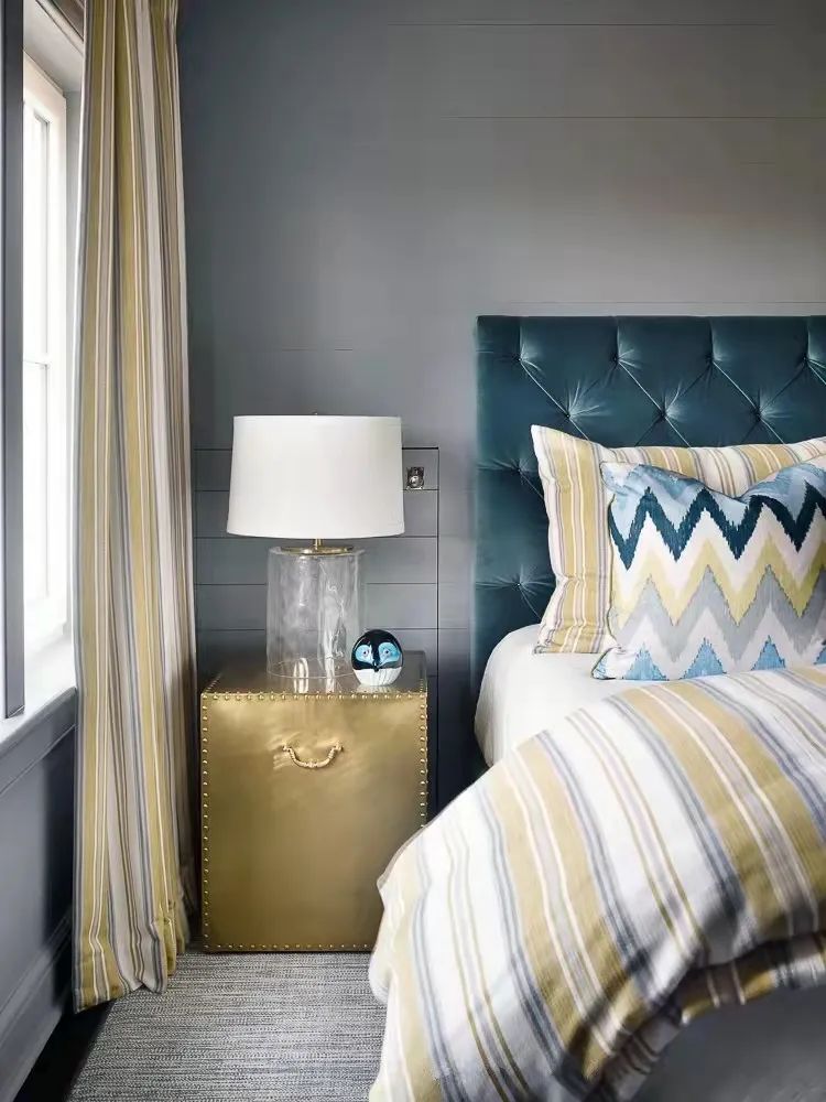 卧室窗帘搭配小法则!拥有一个温暖又舒适的私人空间?