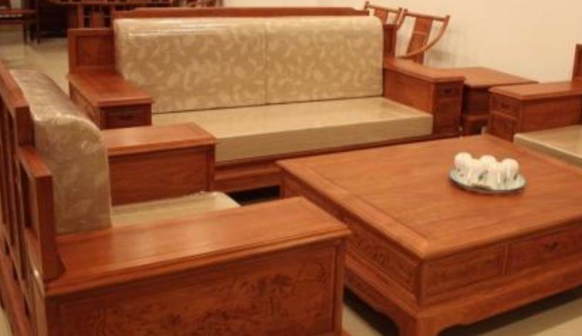 女士花十几万买家具,拆开后内心崩溃!商家:你拆它干嘛!车珠子?