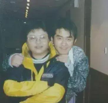 韩红|韩红说自己曾是校花,比杨幂还漂亮,也曾绯闻不断,却难得真爱