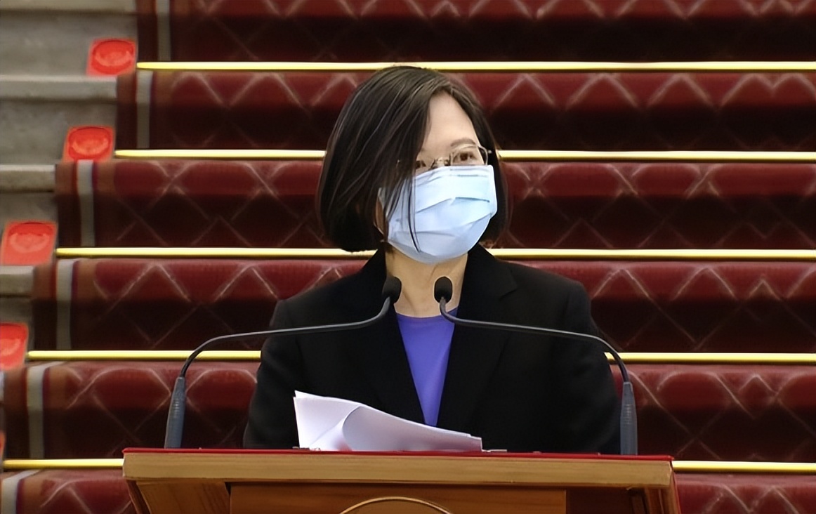 蓝营“立委”炮轰蔡英文当局,他们是学术诈骗集团,都是无良政客