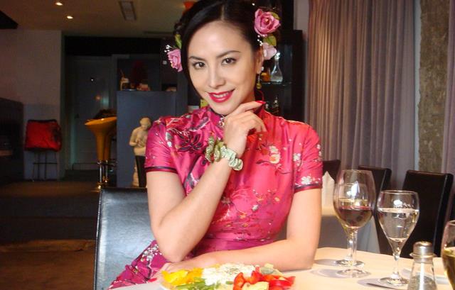 田丽|“火辣”美人田丽直播带货?56岁情史丰富,怼人最厉害