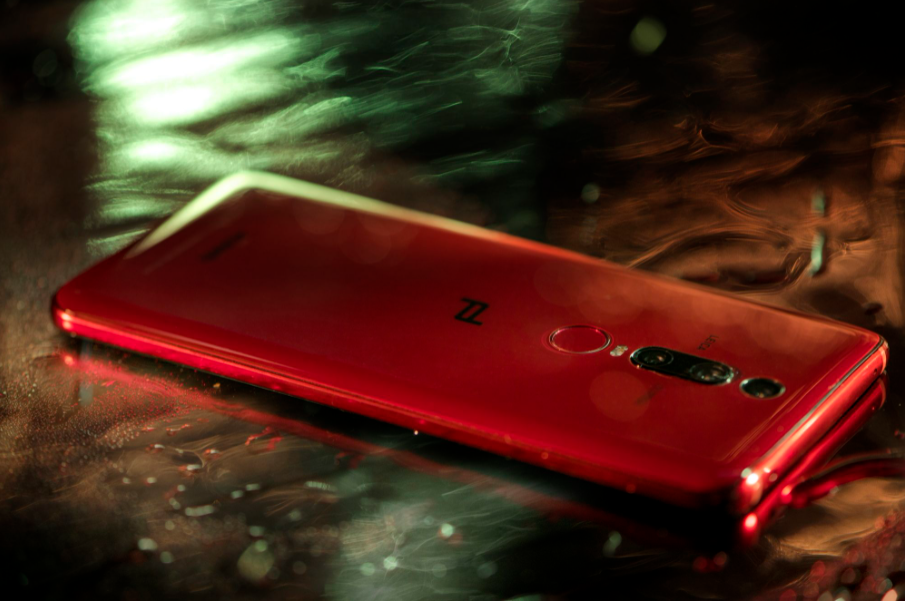 华为鸿蒙系统|万元神机跌至1524元,鸿蒙OS+曲面屏,沦为低档千元机