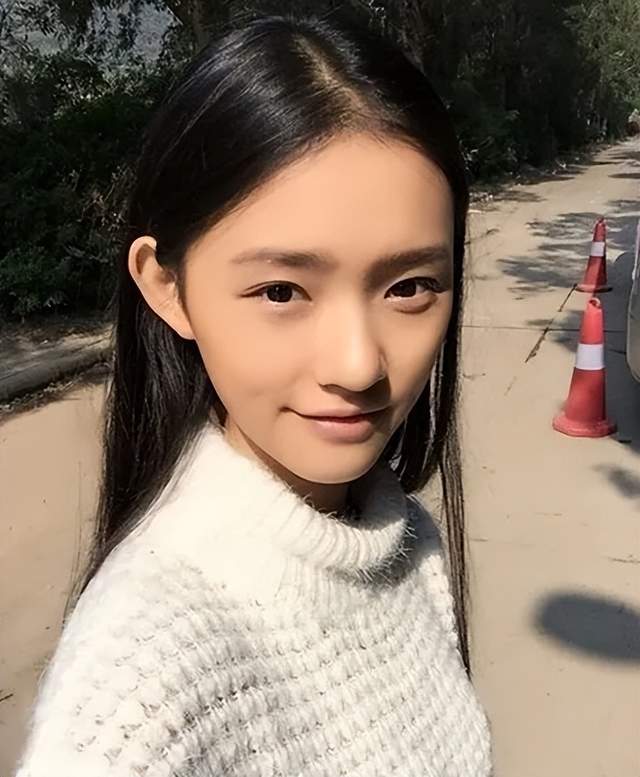 吕一|长相单纯无害，私生活却“一言难尽”，这4位女星可真会玩