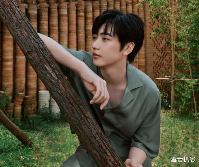 张子枫|张子枫焉栩嘉感情稳定！两人低调过七夕，结束后同回男方家疑同居