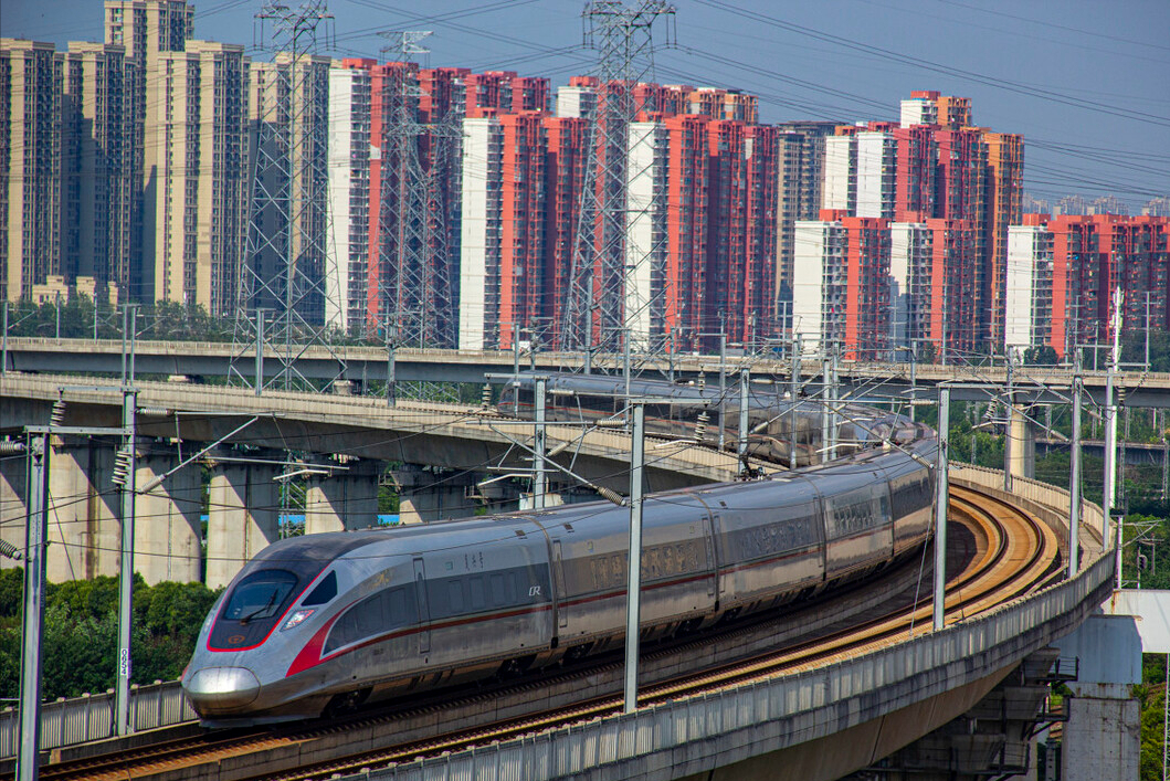 12306|为什么现在越来越多人在旅游软件上抢票,却放着12306不用?