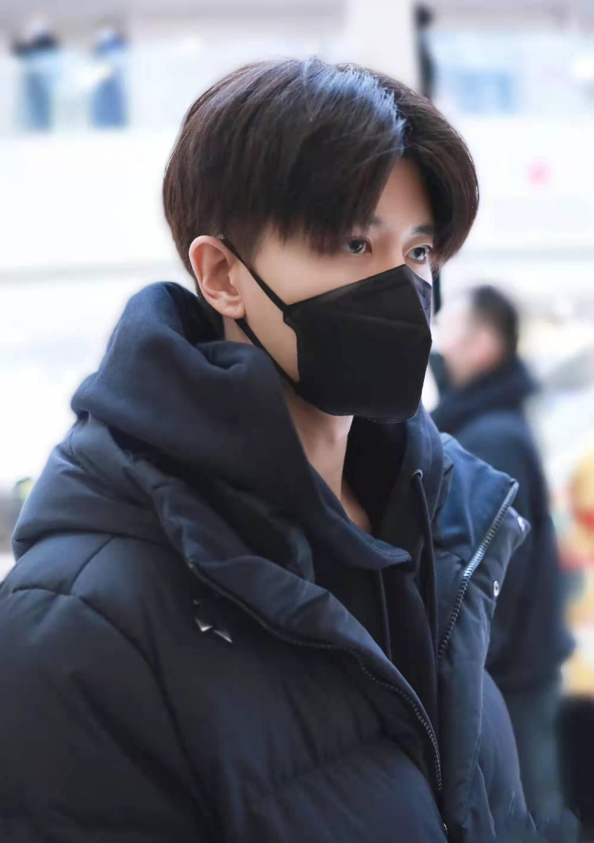 春晚|春晚彩排倒计时，任嘉伦侧颜杀太美，网友反应亮了！