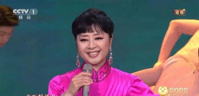 春晚|盘点虎年春晚八对组合，邓超组活力四射，赵丽颖朱一龙组又美又靓