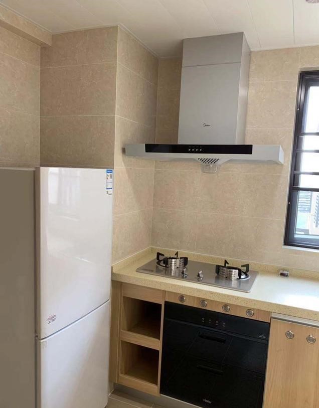 105平米的小三房,装修太美被称样板房,其实装修只花了8万就搞定