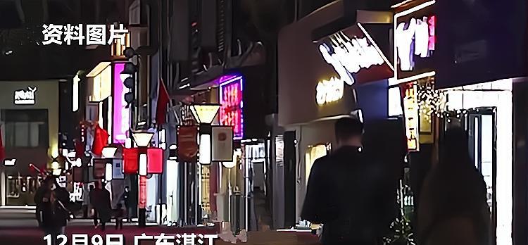 20岁广东女孩被人当街捅死,疑似凶手屡次求爱被拒,持刀尾随行凶