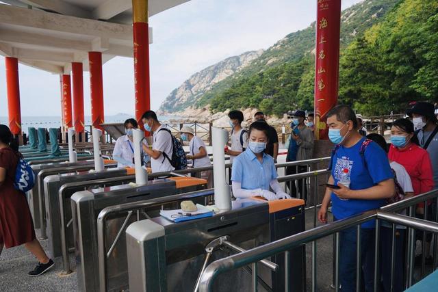 丽江|看云海奇观、沐天然氧吧……自今年6月免门票政策以来，超百万游客登崂山