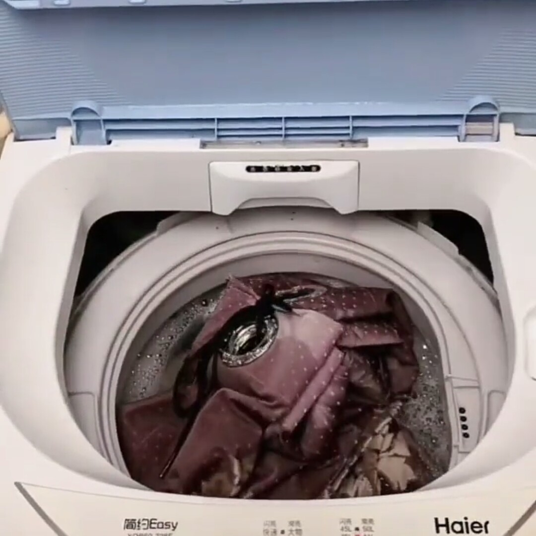 每种窗帘都有“最佳洗涤法”,一文总结清楚,简单实用,不用花钱