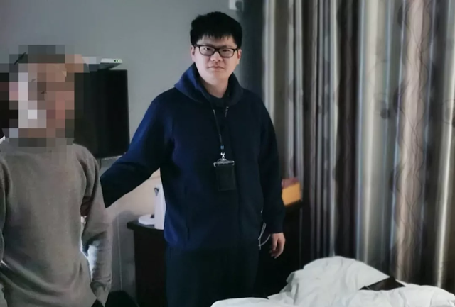 河北保定,一男子与三位朋友聚餐,后回宾馆休息时突发不适